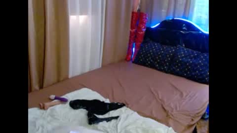 juicydickshanti21 online show from May 16, 5:49 am