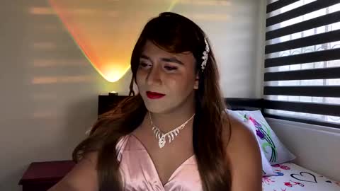 KIM  online show from January 26, 10:35 pm