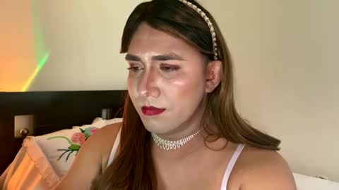 KIM  online show from March 7, 4:47 pm