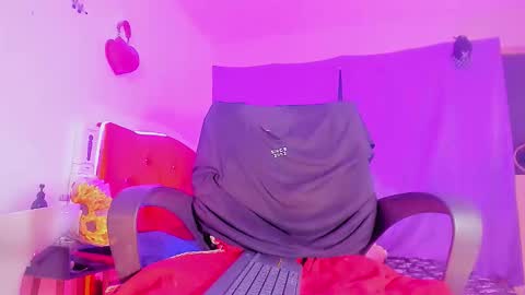 karol online show from December 19, 11:26 am