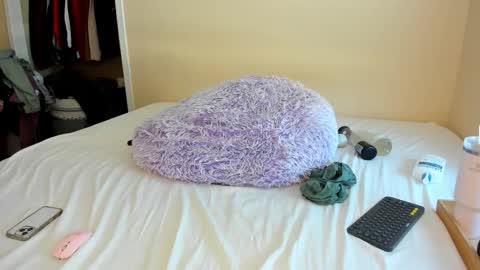 Kayla Cruise online show from January 14, 7:12 pm