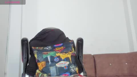 kelsi_steele online show from December 21, 1:26 am