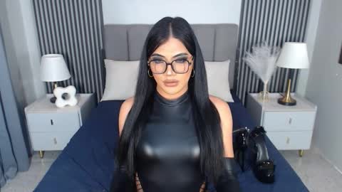 kelsie_silva online show from November 7, 9:37 pm