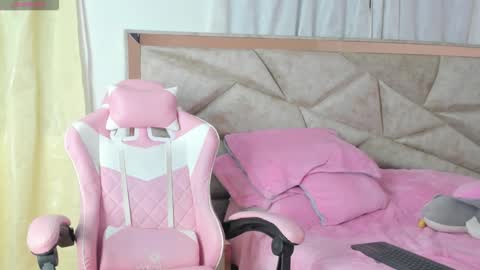 Aleja3 online show from October 23, 10:47 pm