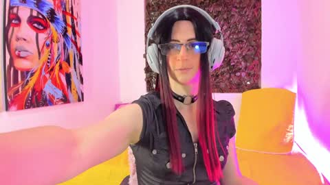 kimberly_thonson online show from February 8, 9:04 pm