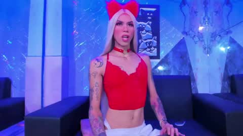 king_hot26 online show from May 25, 8:49 pm