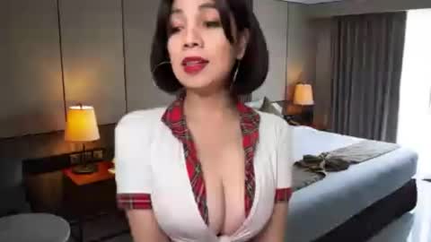 kelly online show from July 13, 5:48 pm