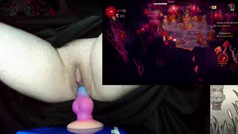 knottedkit online show from October 13, 4:58 am