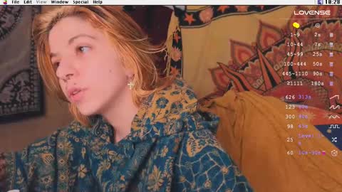 Krypto online show from February 9, 9:28 pm