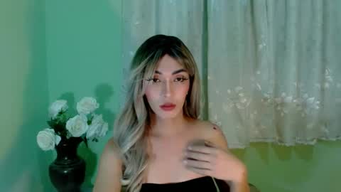 Kween online show from January 25, 2:41 pm