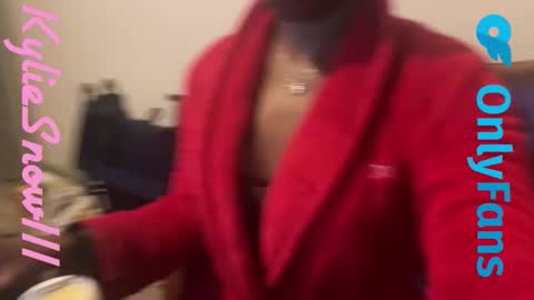 Kylie Snow online show from February 20, 6:26 am