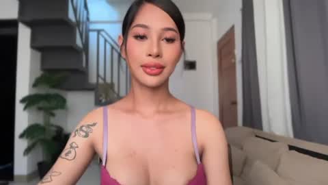 kyll_collins online show from June 11, 3:04 am