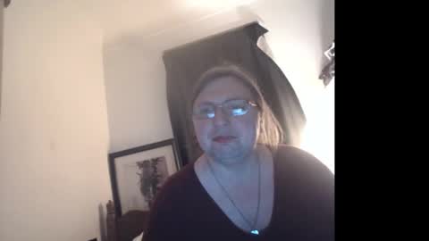 Delilah-Catherine online show from February 16, 11:59 pm