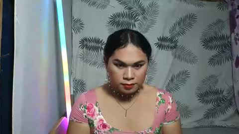 ladybug_ph online show from May 6, 3:51 pm