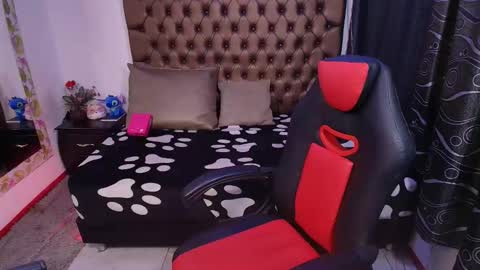 Camila online show from February 27, 4:40 am