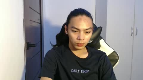 lalakinghugecock_2 online show from November 5, 7:25 pm