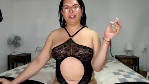 FLOR SALVAJE online show from July 9, 2:15 am