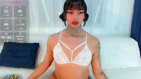 Laura online show from June 2, 6:15 am
