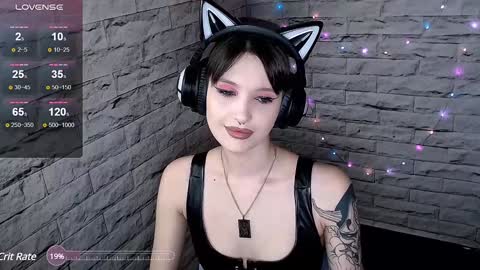 Eva online show from December 11, 5:26 pm
