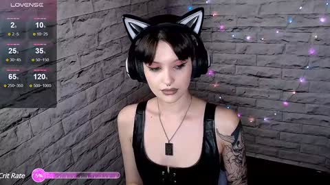 Eva online show from December 15, 6:04 pm