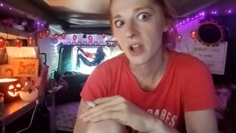 LesleyGumGrass- The Boring Trans girl online show from September 23, 5:30 pm