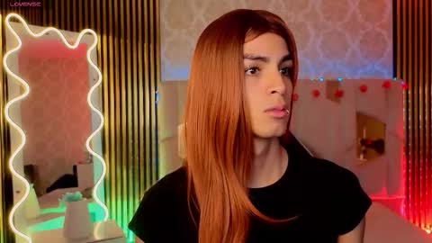  LIHIAN  online show from March 18, 11:31 am