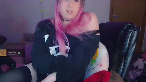 Lil Alison Heart online show from December 8, 2:35 am