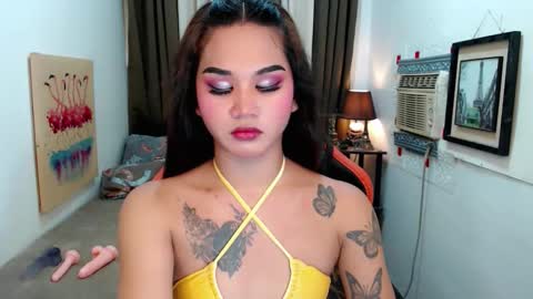 Snapshot of lil_fantacy chatting on October 6, 9:31 am LILY online show from October 6, 9:31 am