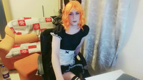 Snapshot of lilah_ts chatting on October 18, 1:59 pm lilah_ts online show from October 18, 1:59 pm