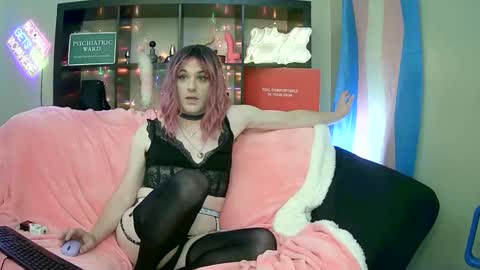 lillyVonT online show from September 26, 9:23 pm