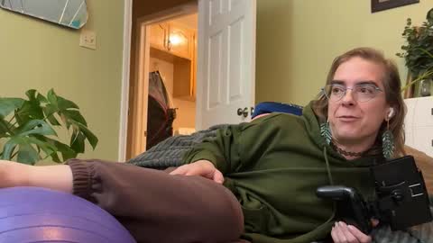 Linzy19 online show from February 3, 1:05 am