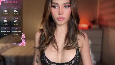 Oh my Amber online show from April 10, 9:15 am