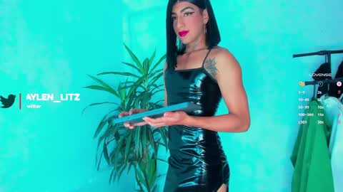 litz_81 online show from April 23, 1:46 pm