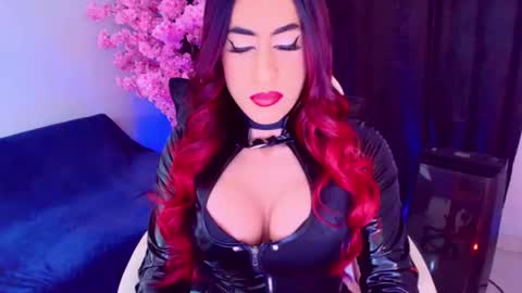 Liza Goth online show from July 5, 1:11 am