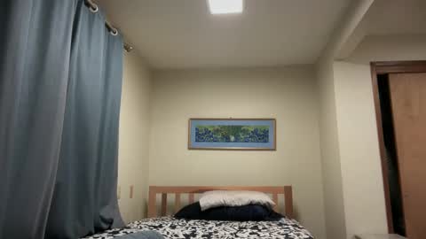 Liz Purr online show from September 11, 2:47 pm