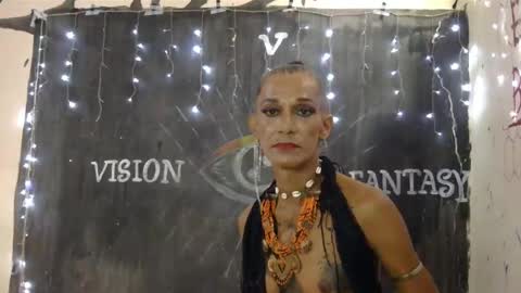 LA LOBA online show from December 26, 8:11 pm