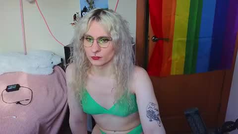 Lori -----------------------------------    online show from June 2, 2:30 pm