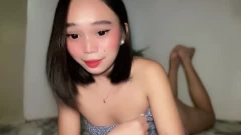 lovely_cittie18 online show from November 20, 2:23 am