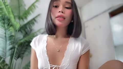 lovely_cittie18 online show from April 20, 3:08 am