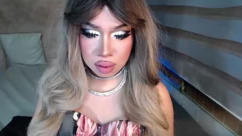 Rebeca online show from December 1, 5:59 pm