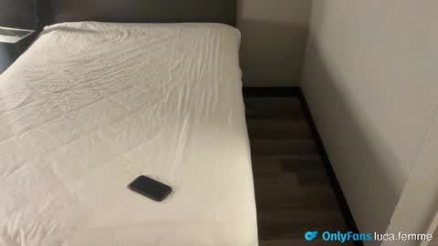 Luca Long Dick online show from April 24, 8:06 am