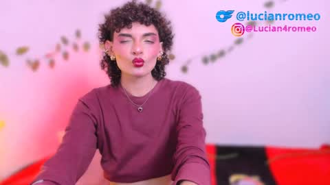 Snapshot of lucianromeo17 chatting on December 8, 8:51 am Lucy or Lucian 3 Come to my social Links3   online show from December 8, 8:51 am