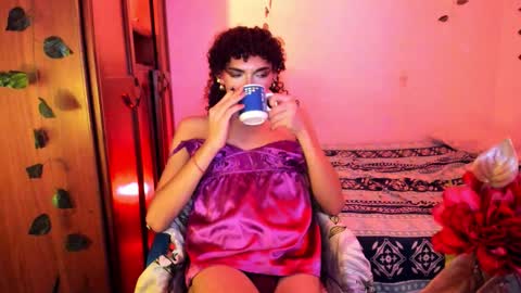 Lucy or Lucian 3 Come to my social Links3   online show from December 16, 7:57 am