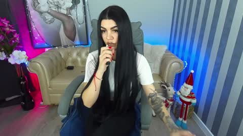 Snapshot of luckyrebel_ chatting on January 14, 11:42 am Monika online show from January 14, 11:42 am