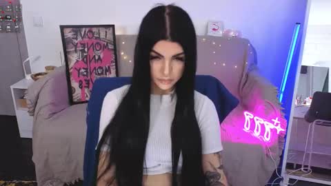 Snapshot of luckyrebel_ chatting on October 18, 8:07 am Monika online show from October 18, 8:07 am