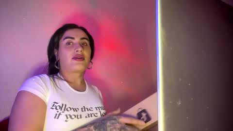 Luisa Monsters online show from February 8, 1:11 am