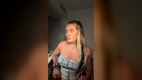 Luisa Monsters online show from May 10, 12:26 am