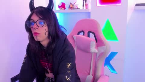 Cookie  online show from October 21, 12:18 pm