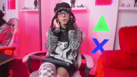 Cookie  online show from October 27, 12:24 pm