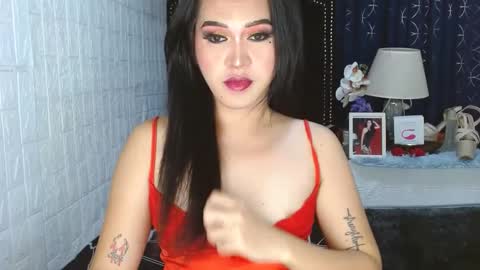 Snapshot of lustress_katalina69 chatting on February 17, 1:47 am lustress_katalina69 online show from February 17, 1:47 am